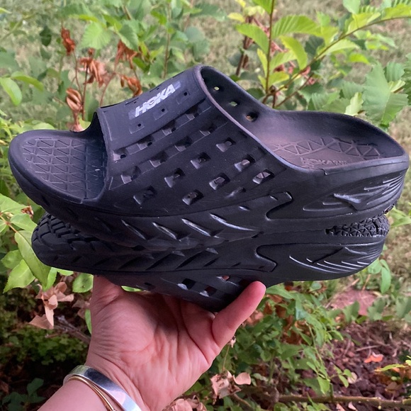 Hoka Women's Ora Recovery Sandal Size 9 Platform Sport Slide Triple Black READ - Picture 3 of 17
